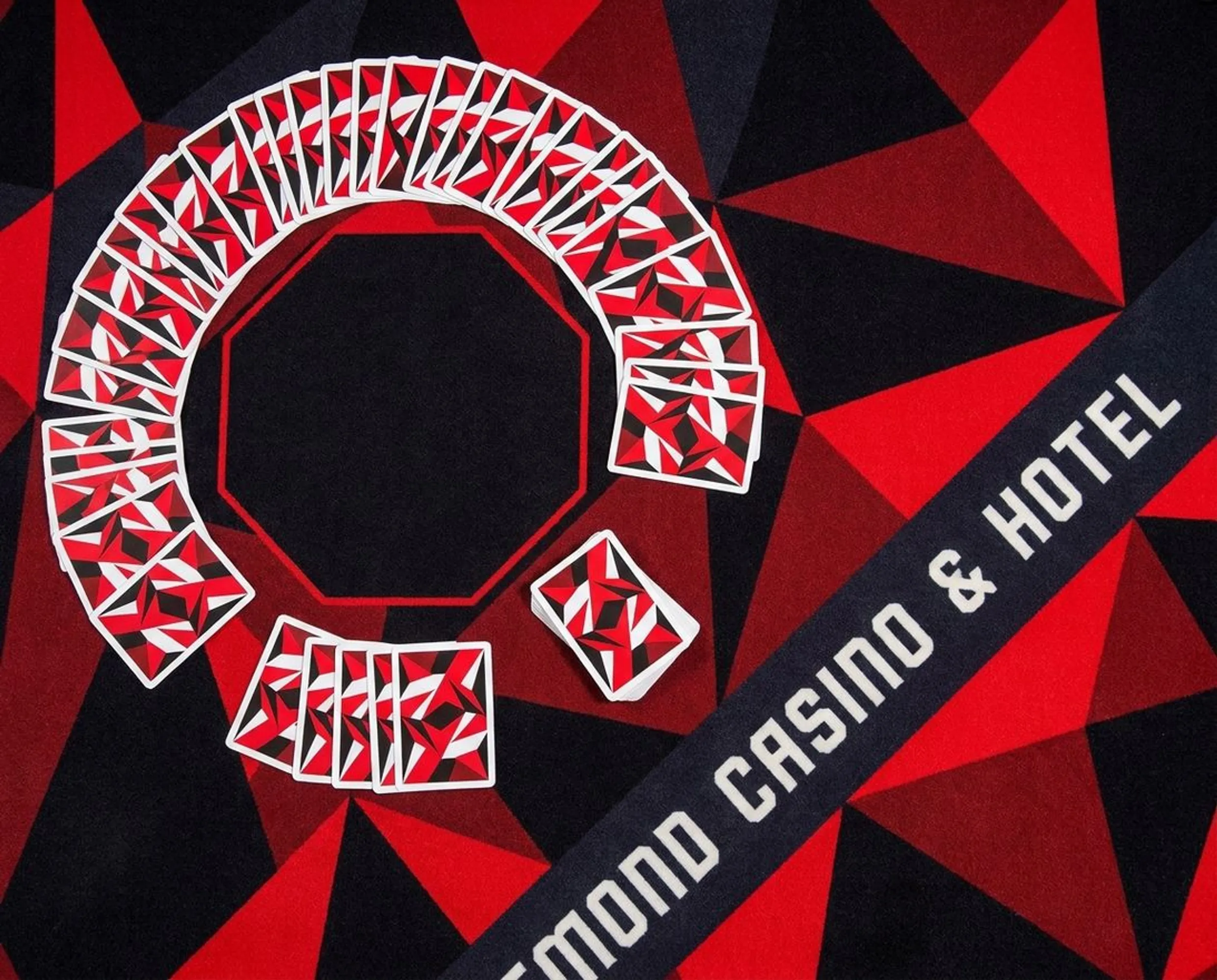 Poker igre in strategija za igralce: Mond Casino & Hotel